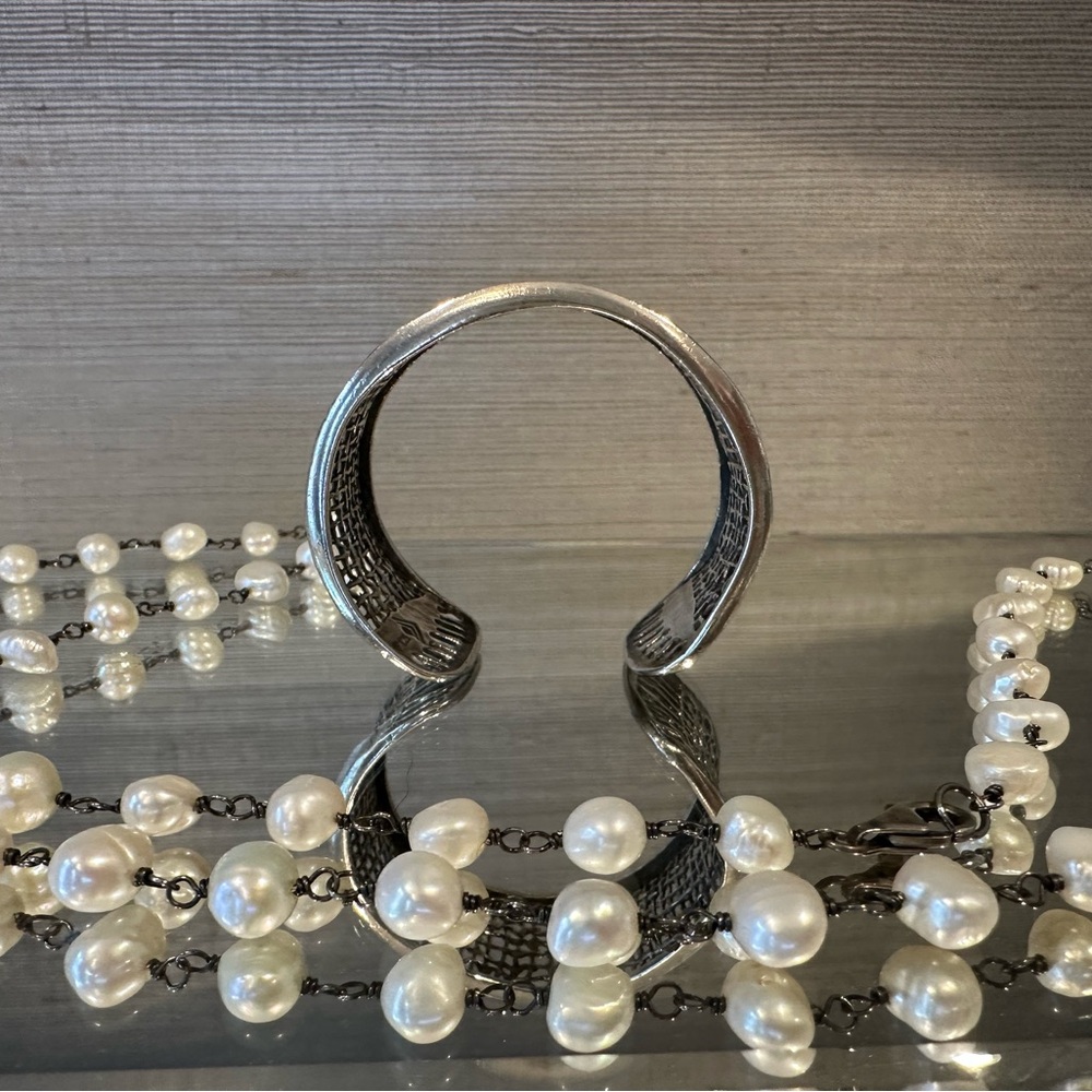 Silpada Silver Textured Cuff Bracelet - Picture 3 of 3